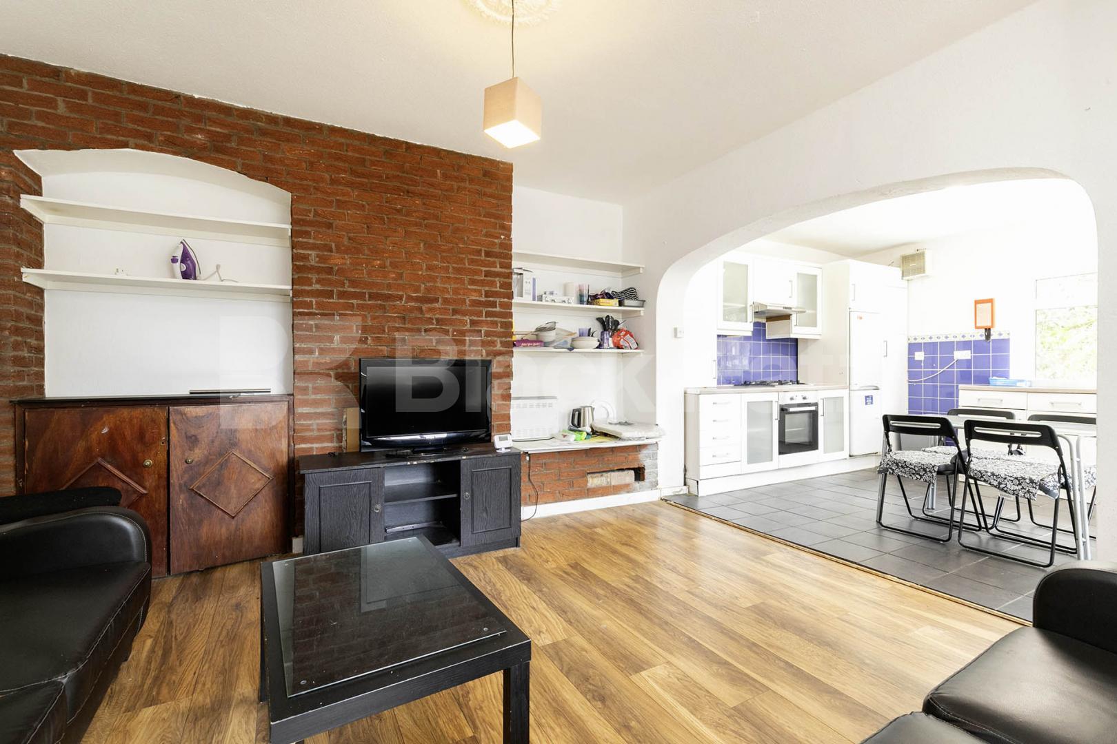 Wonderful split level home Sawley Road , Shepherds Bush